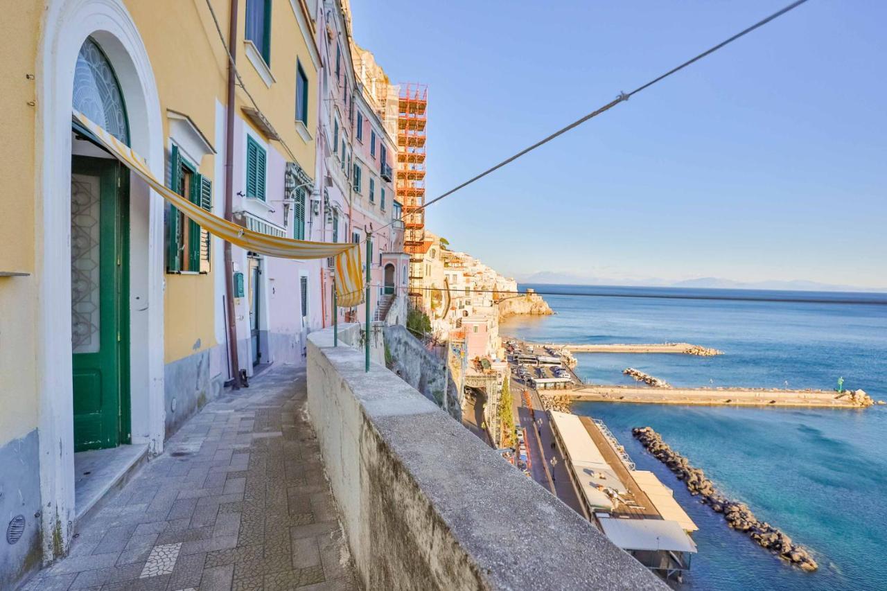 The Window To The Sky Appartement Amalfi Buitenkant foto